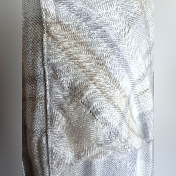 White House Black Market Button Down Top Size 12 - Picture 12 of 13